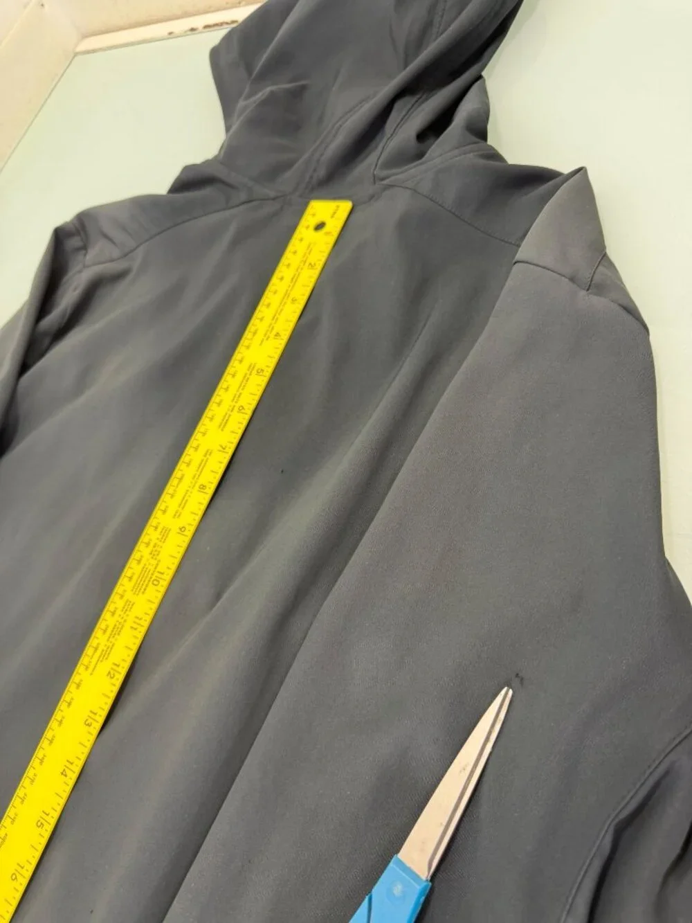 Purdue Track and Field Under Armour Hoodie Jacket Mens XL Activewear Pullover